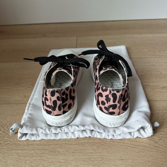 Stuart Weitzman Ollie Cheetah Canvas Sneaker (US 7) - Picture 3 of 8